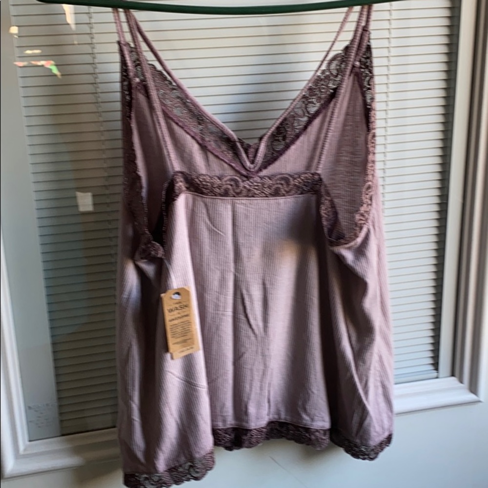American eagle Ribbed tank NWT - Picture 2 of 4